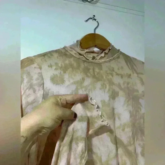 NEW Anthropologie Pilcro Sheer Bird Print Top - Picture 5 of 5